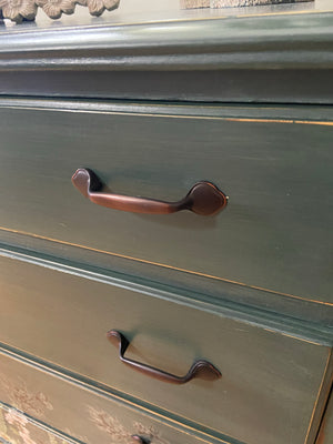 Drexel 5 drawer dresser